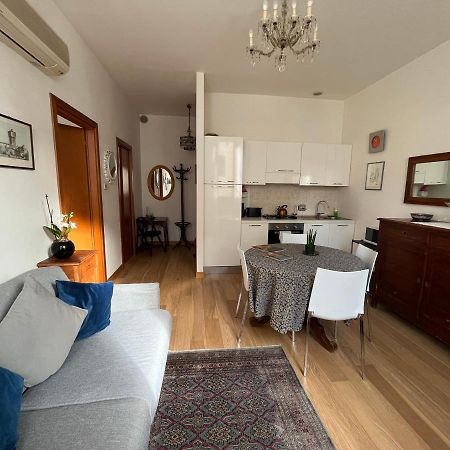Elegant Apartment Vicenza Exterior foto