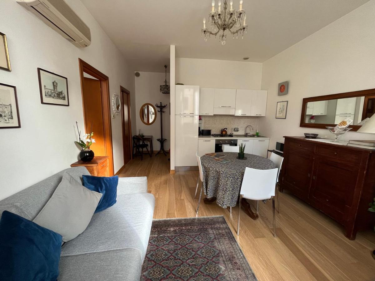 Elegant Apartment Vicenza Exterior foto