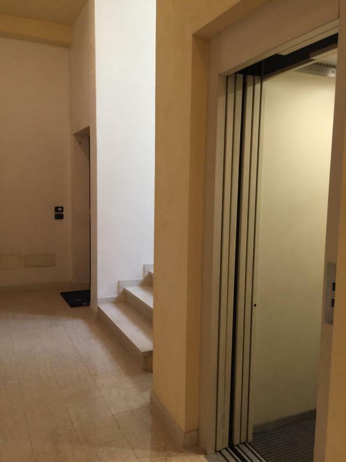 Elegant Apartment Vicenza Exterior foto